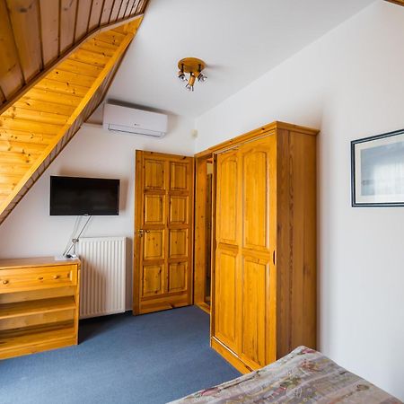 Gyorfi Apartmanhaz Zamárdi Exteriér fotografie