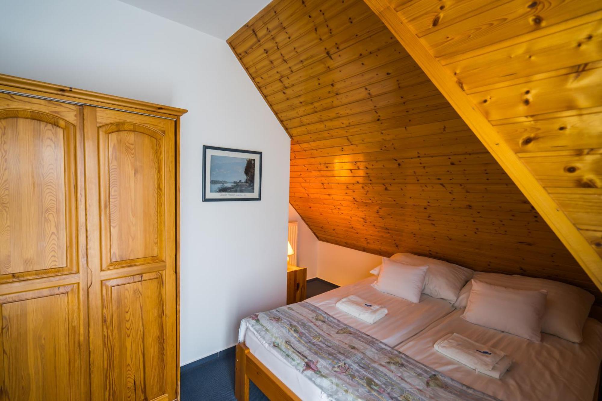 Gyorfi Apartmanhaz Zamárdi Exteriér fotografie
