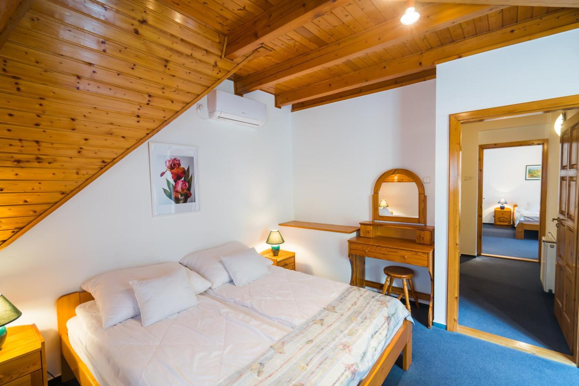 Gyorfi Apartmanhaz Zamárdi Exteriér fotografie