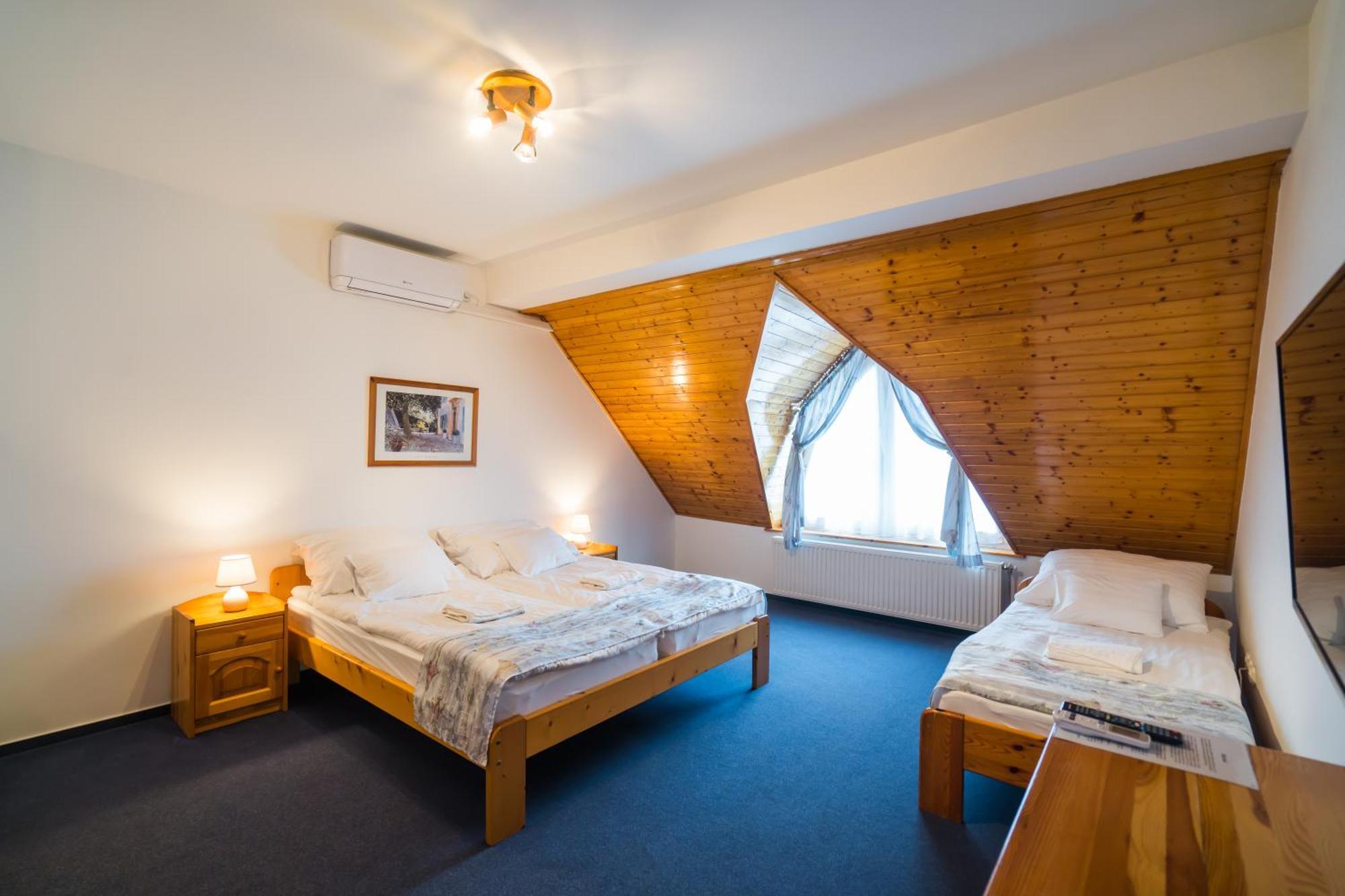 Gyorfi Apartmanhaz Zamárdi Exteriér fotografie