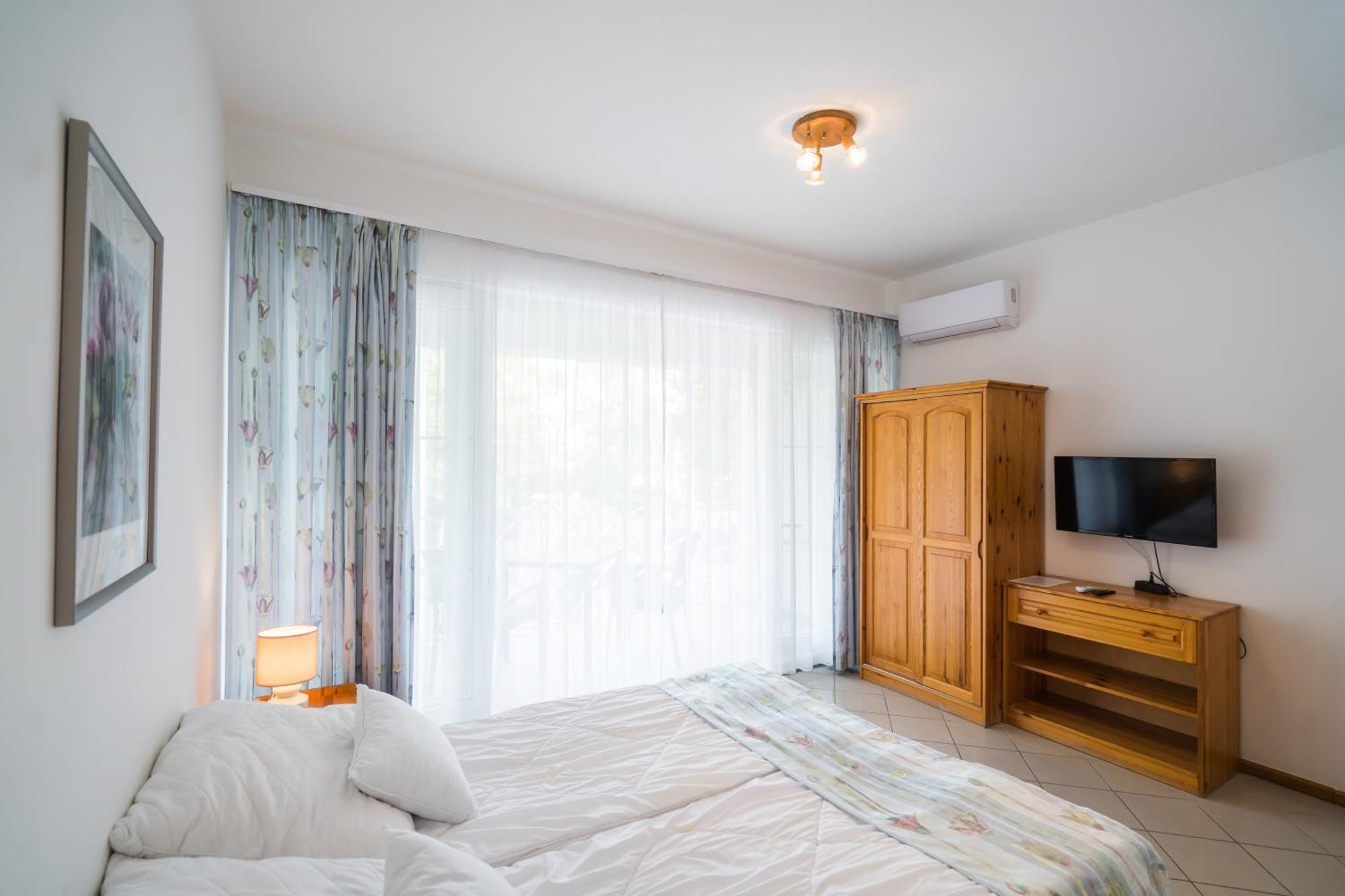 Gyorfi Apartmanhaz Zamárdi Exteriér fotografie