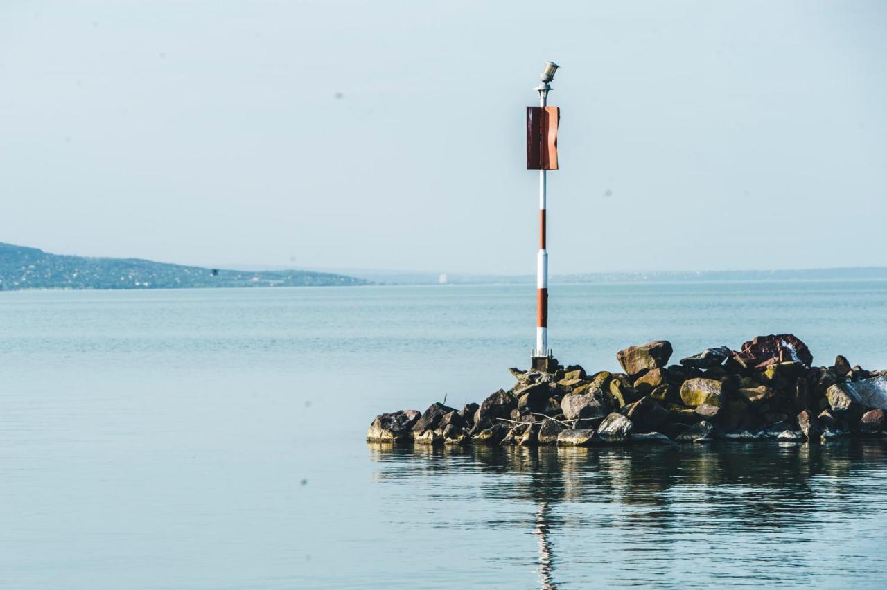 Gyorfi Apartmanhaz Zamárdi Exteriér fotografie
